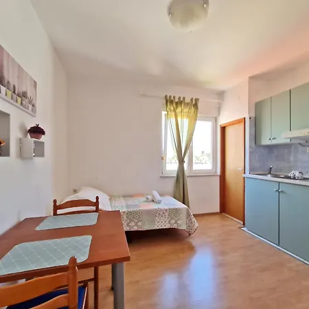 And Porat 3*
