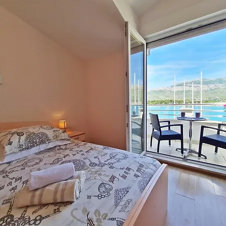 Guest house And Porat Stobrec