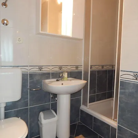Guest house And Porat 3*