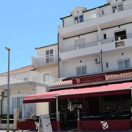 Pensionat And Porat